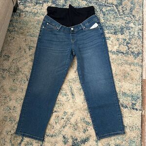 NWT GAP Women's Maternity Jeans